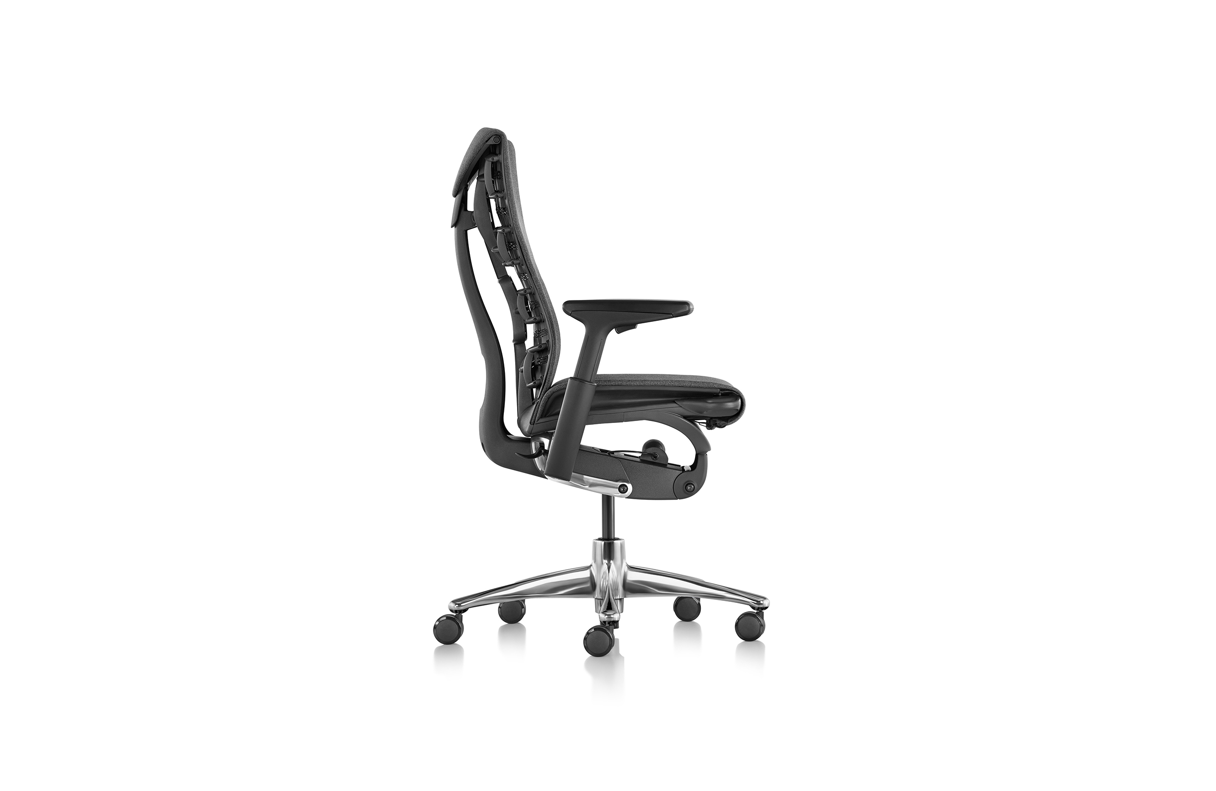 办公椅|现代真皮中班椅|办公家具|华体（中国）家具|恩博迪大班椅