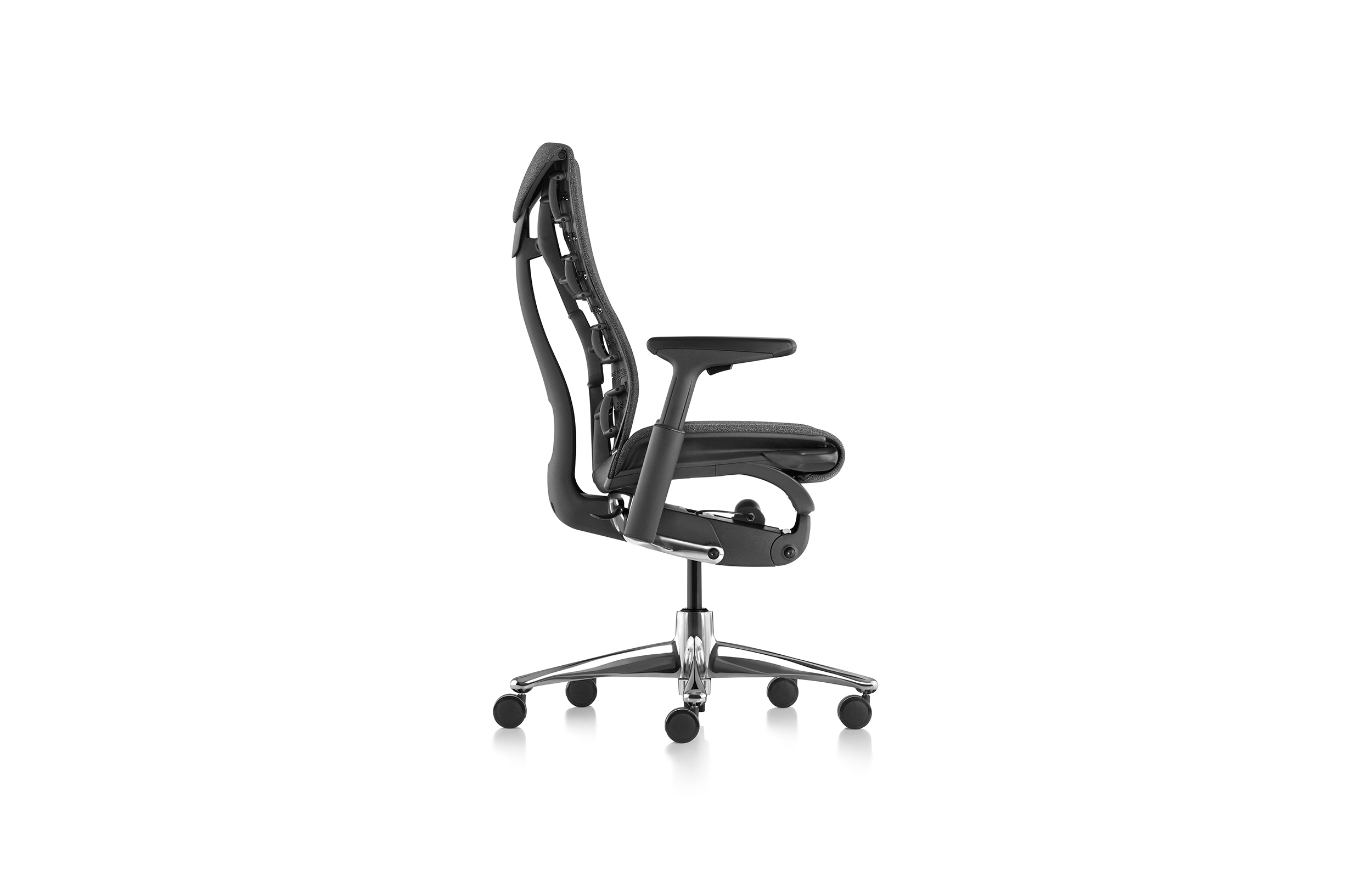 办公椅|现代真皮中班椅|办公家具|华体（中国）家具|恩博迪大班椅