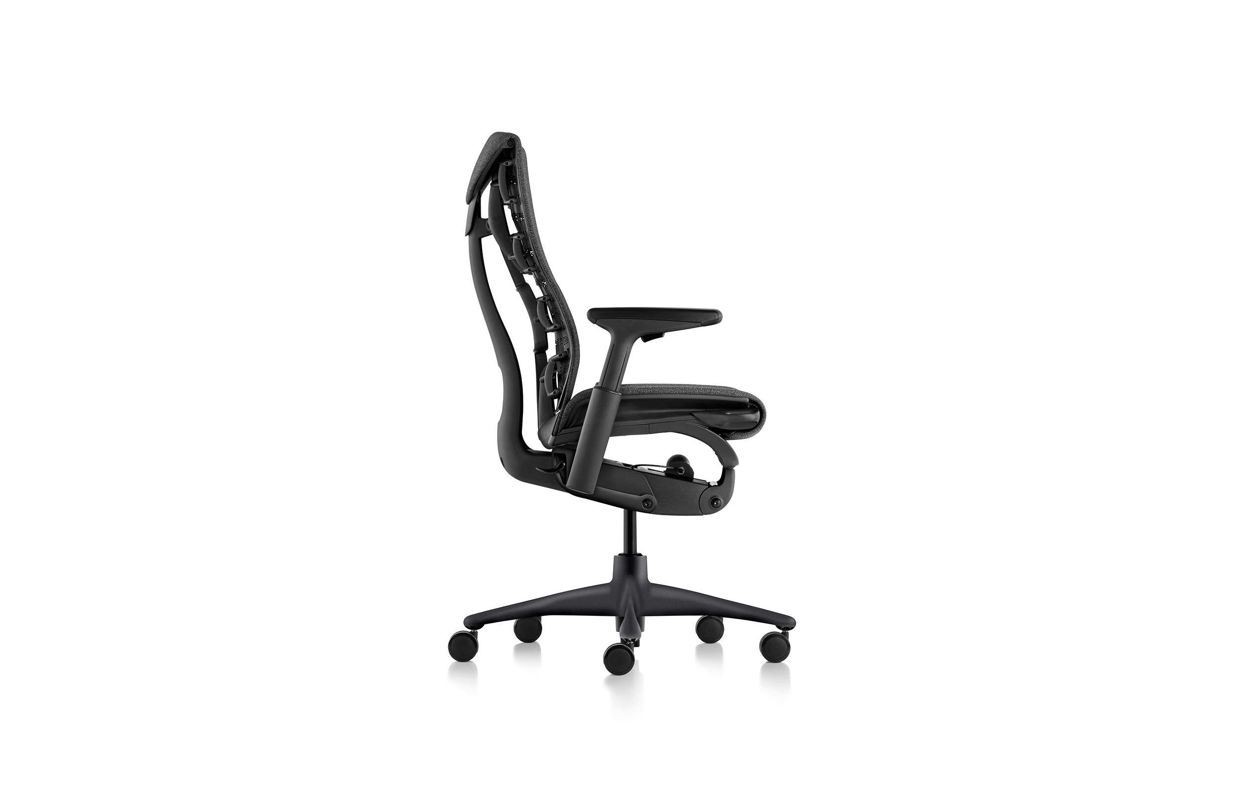 办公椅|现代真皮中班椅|办公家具|华体（中国）家具|恩博迪大班椅