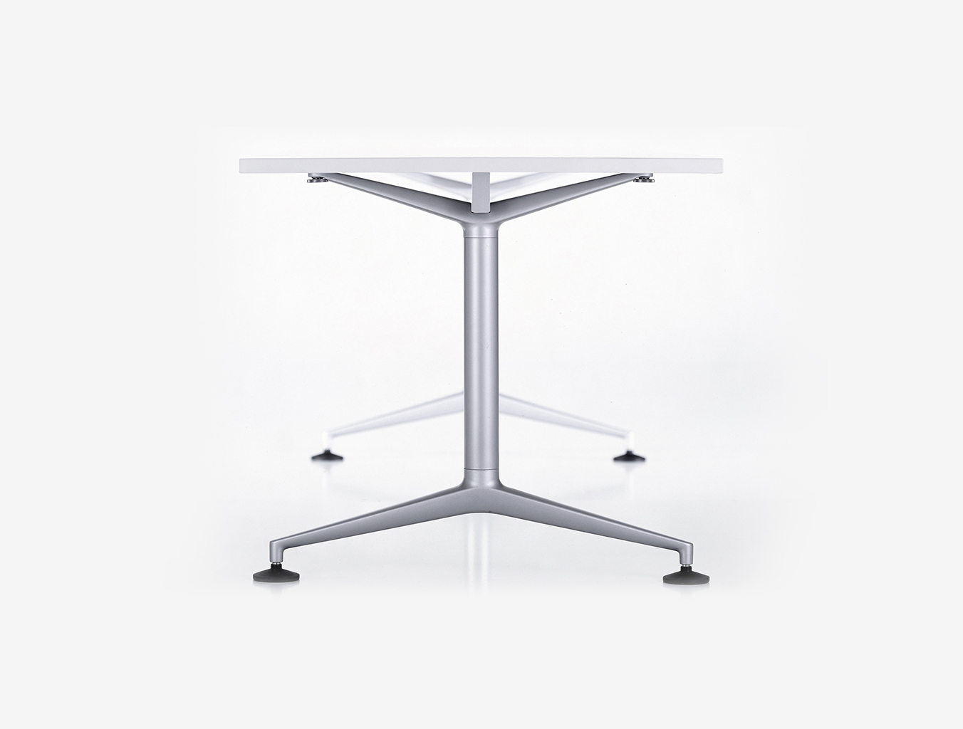 会议台|实木会议台|办公家具|华体（中国）家具|MedaMorph 会议台
