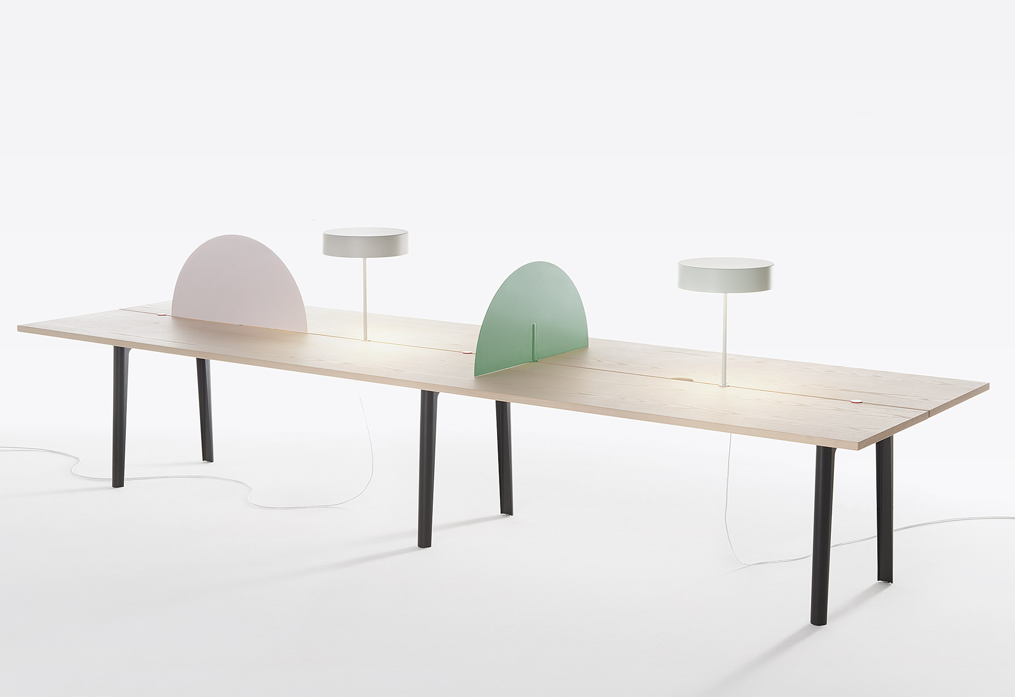 [办公屏风|办公屏风系统|办公家具|华体（中国）家具|Offset Table 工作台/办公桌]