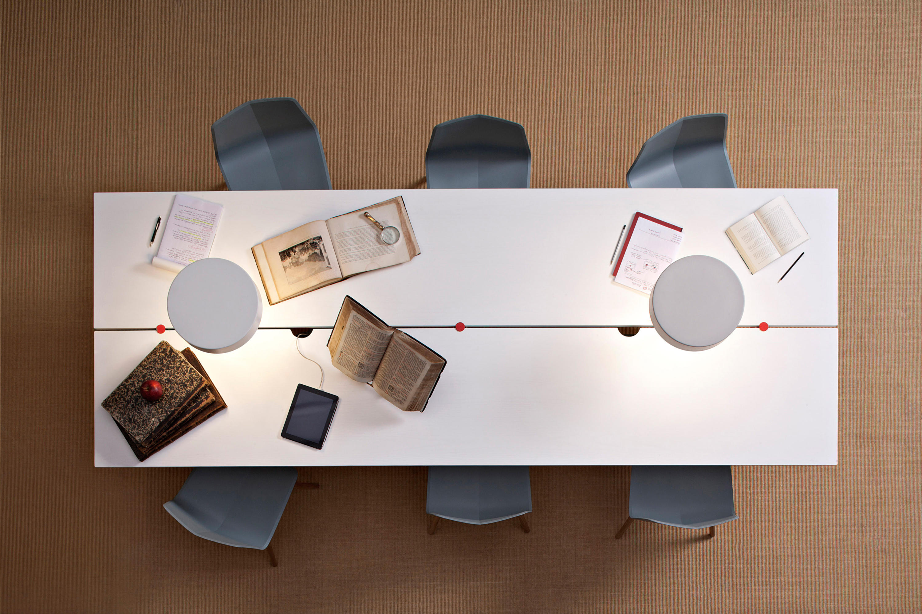 办公屏风|办公屏风系统|办公家具|华体（中国）家具|Offset Table 工作台/办公桌