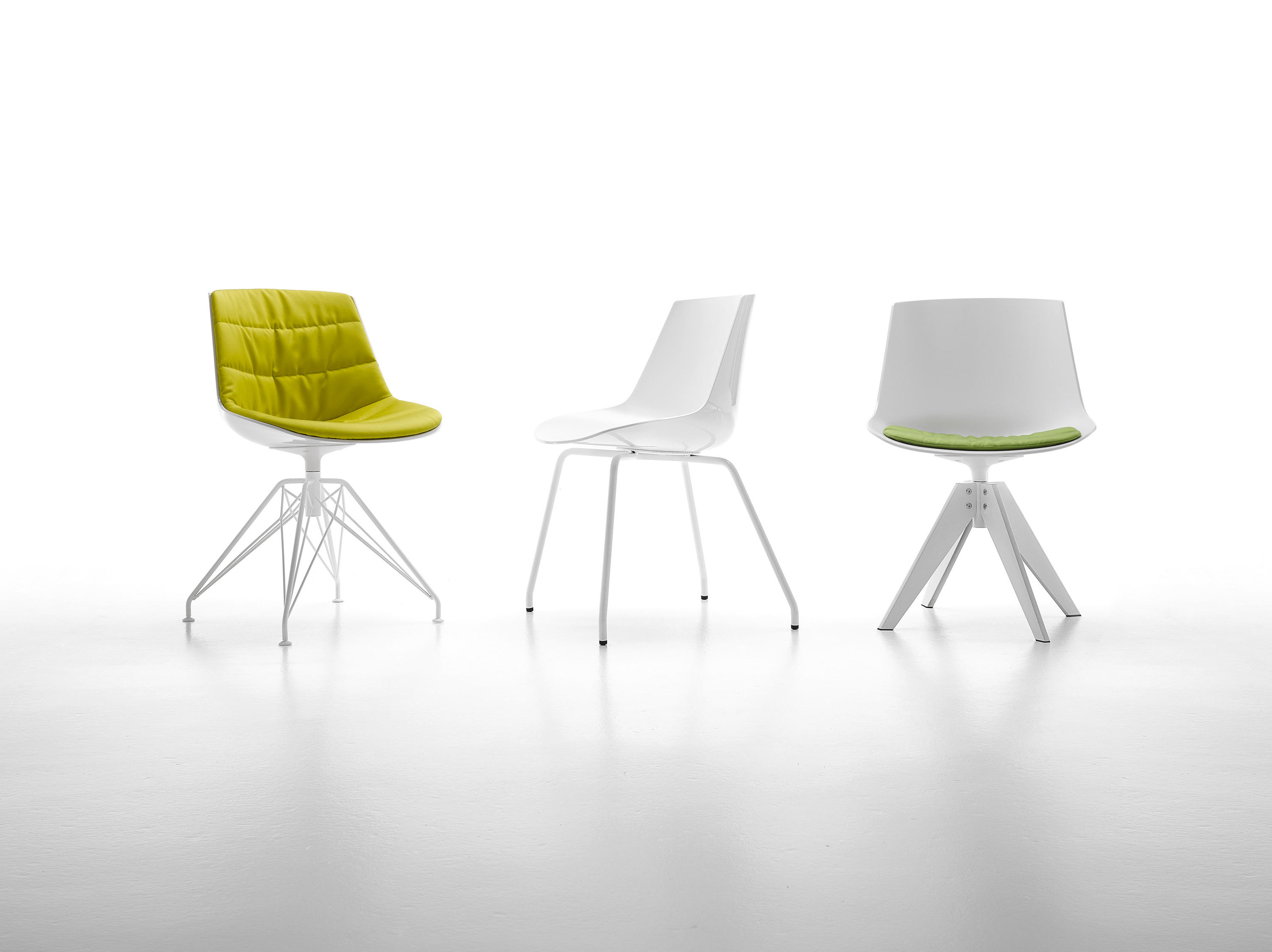 华体app网页版 - 坐具|餐椅|办公家具|华体（中国）家具|FLOW CHAIR 洽谈椅/餐椅