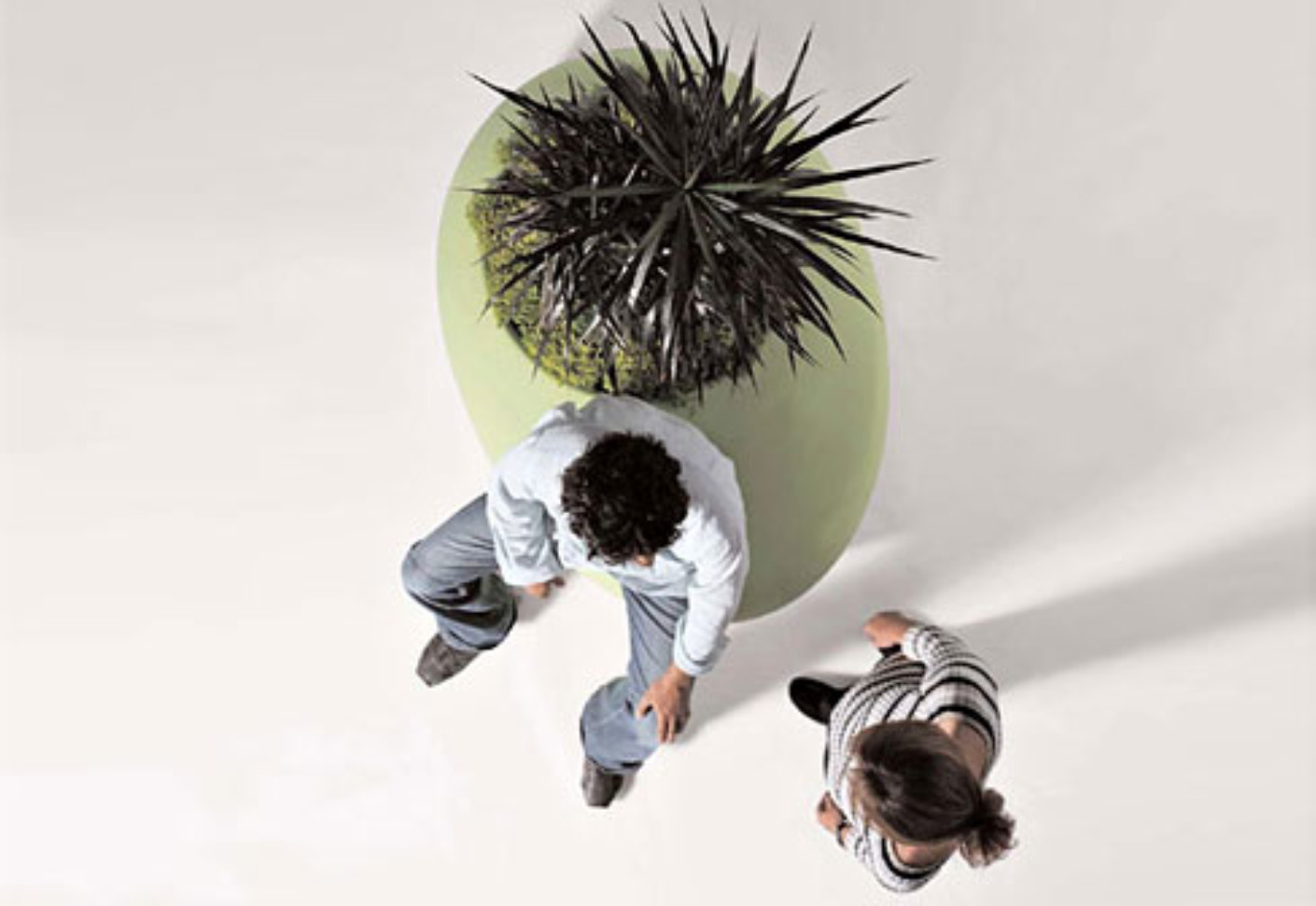 华体app网页版 - 坐具|户外椅|办公家具|华体（中国）家具|BD LOVE PLANTER  户外等候椅