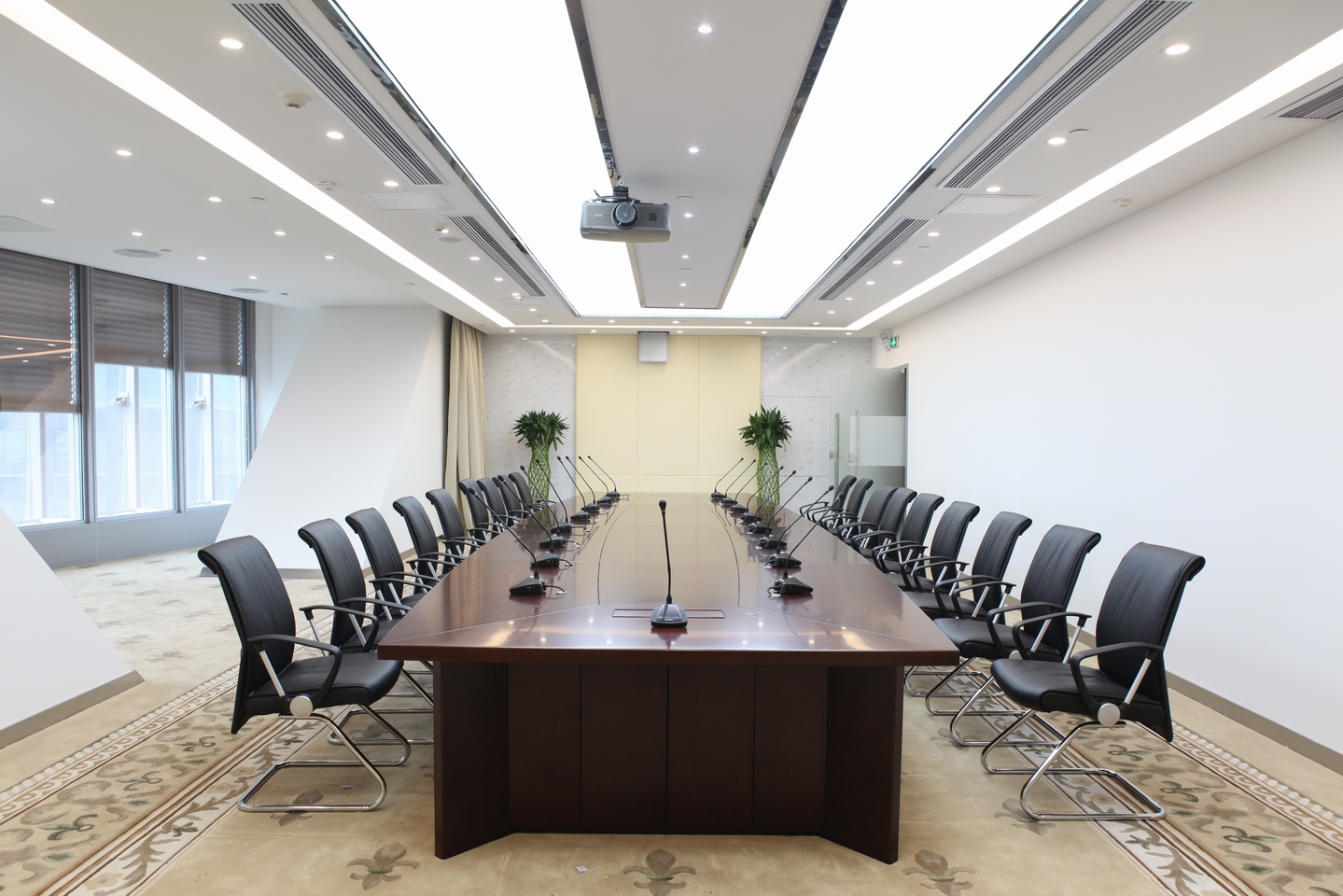 会议台|实木会议台|办公家具|华体（中国）家具|会议台