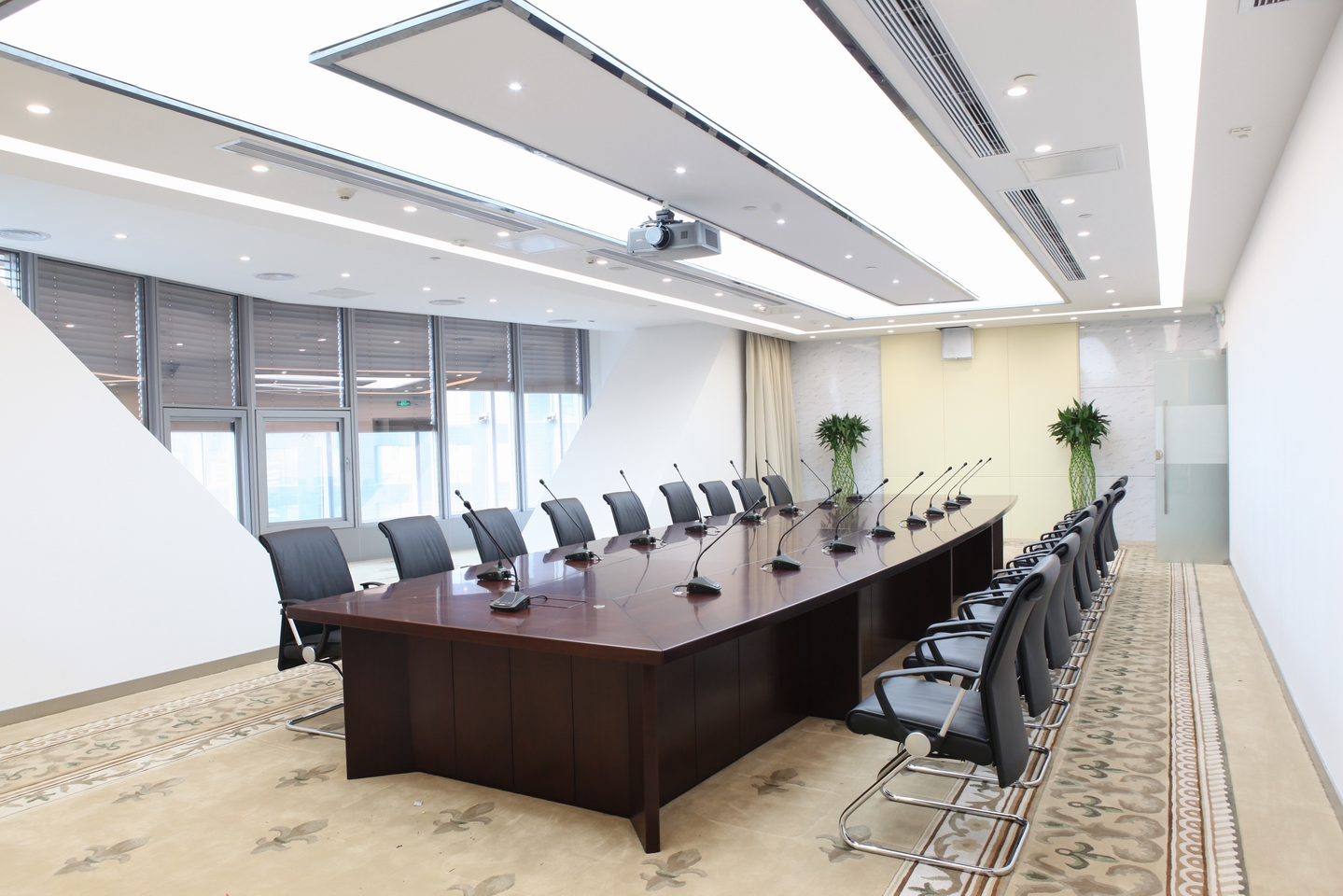 会议台|实木会议台|办公家具|华体（中国）家具|会议台