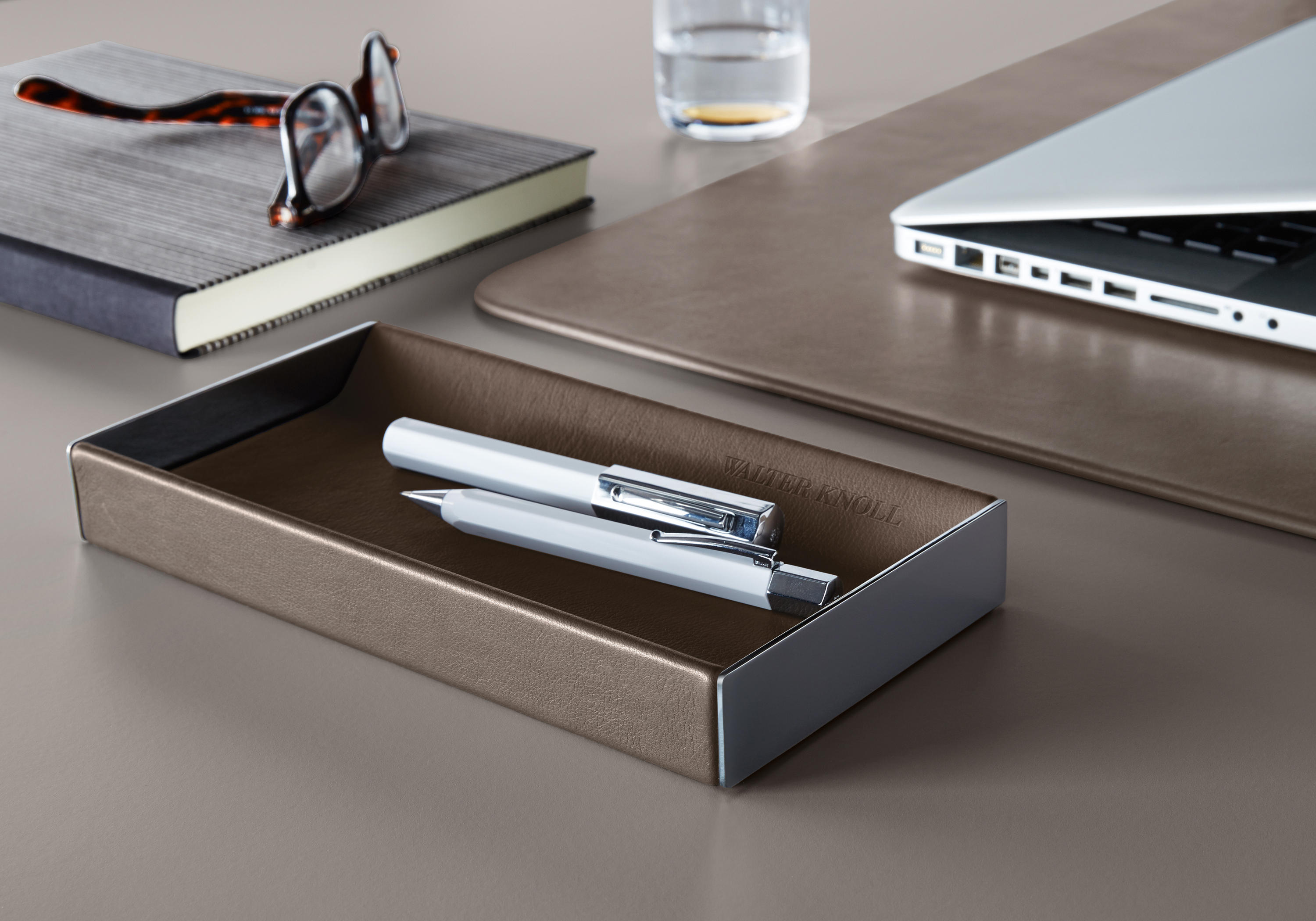 办公台|时尚大班台|办公家具|华体（中国）家具|KEYPIECE COMMUNICATION DESK.大班台