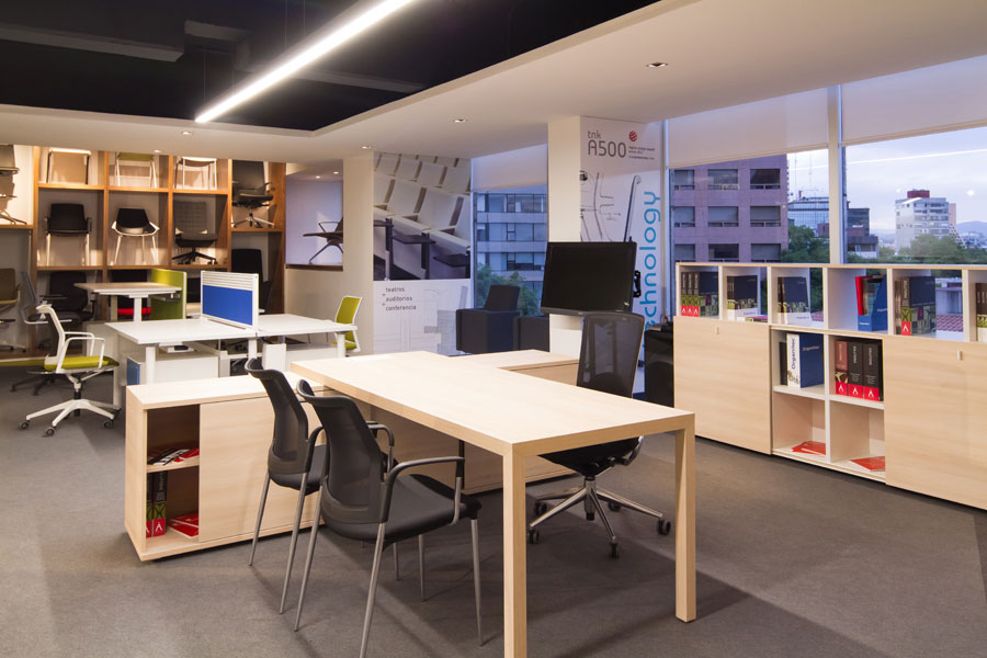 办公椅|现代真皮会议椅|办公家具|华体（中国）家具|URBAN PLUS 洽谈椅系列