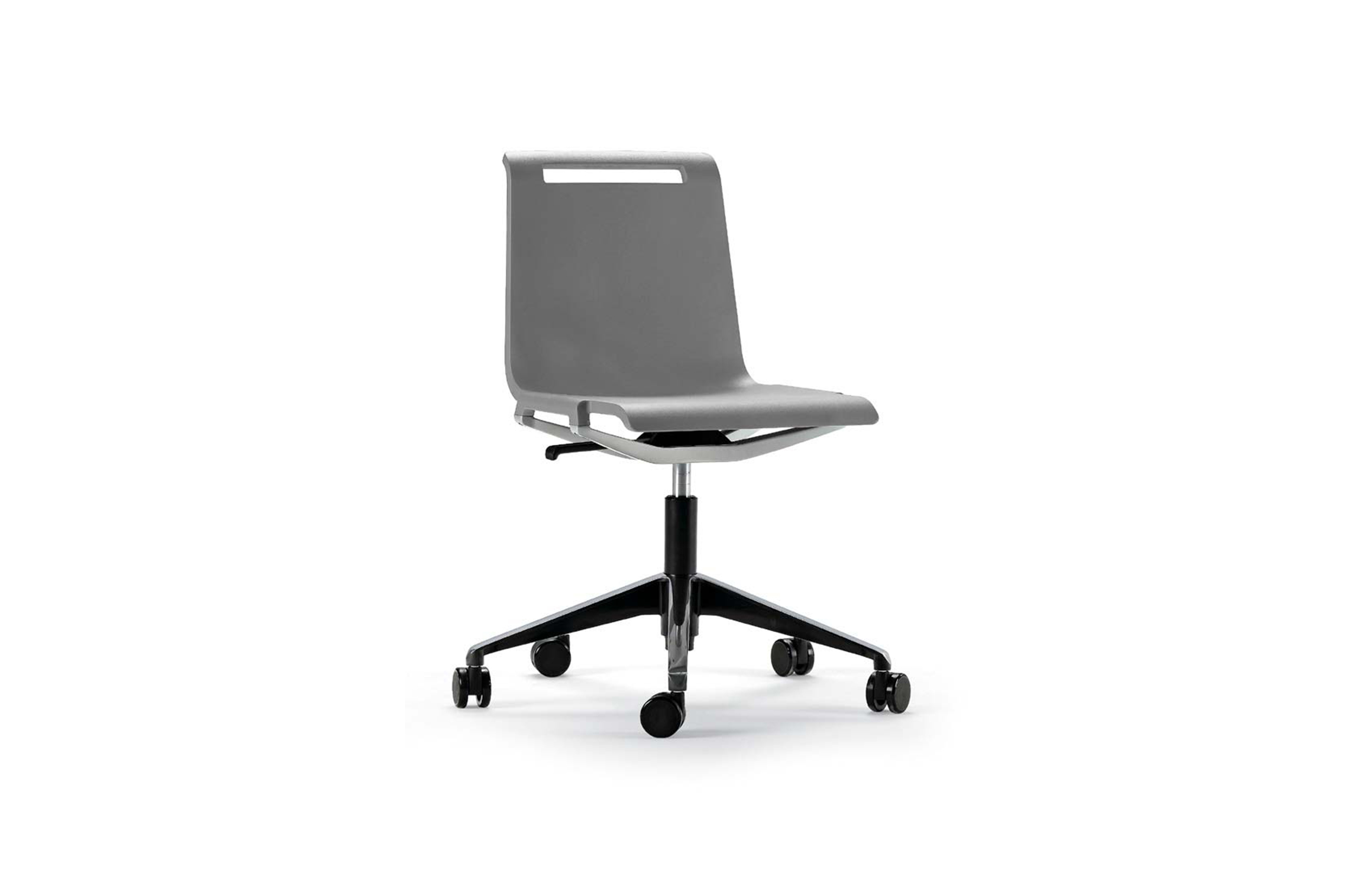 [办公椅|现代真皮会议椅|办公家具|华体（中国）家具|MIT培训洽谈系列]