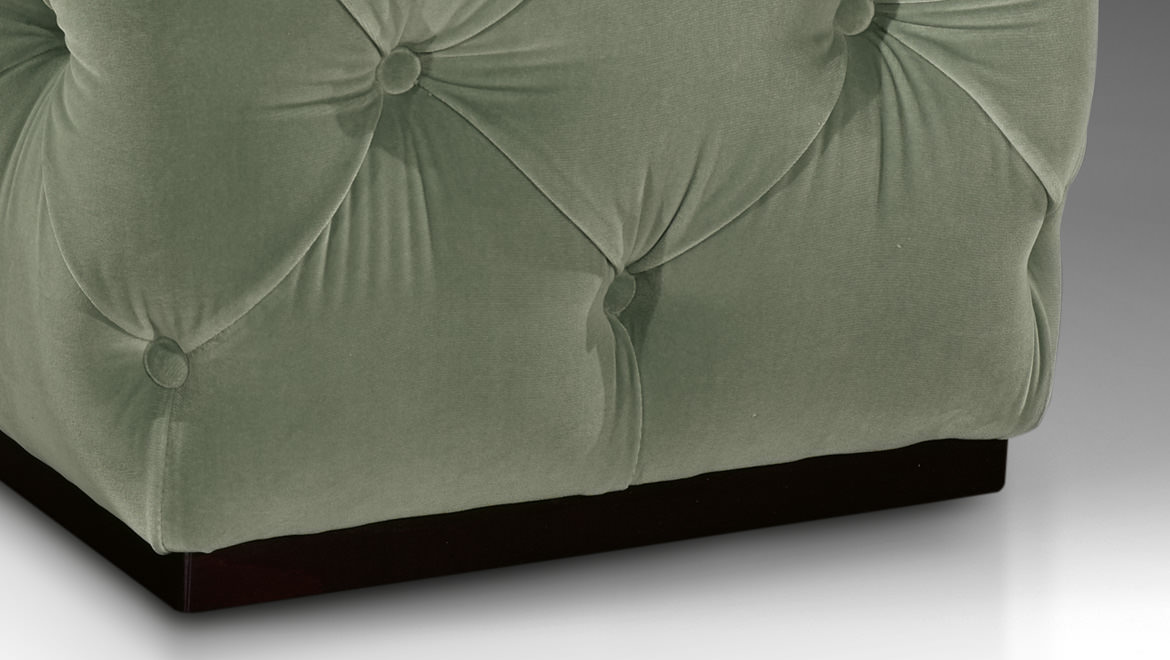 华体app网页版 - 坐具|吧椅/凳子|办公家具|华体（中国）家具|Kubus Capitonne Ottomans